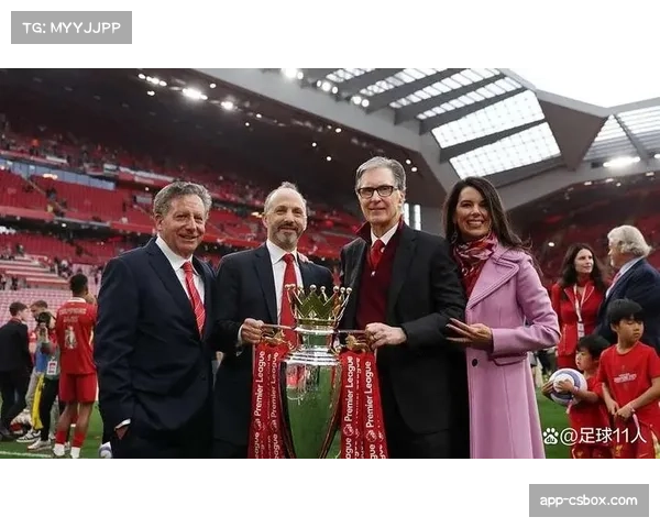 通讯:一座奖杯与一座城市——回顾利物浦联赛杯夺冠后的社区庆典 通讯:一座奖杯与一座城市——回顾利物浦联赛杯夺冠后的社区庆典